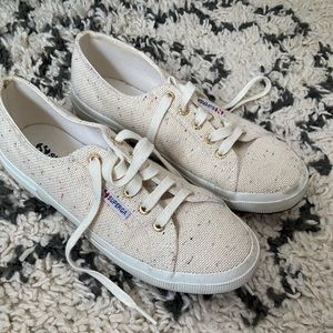 Superga Sneakers 👟